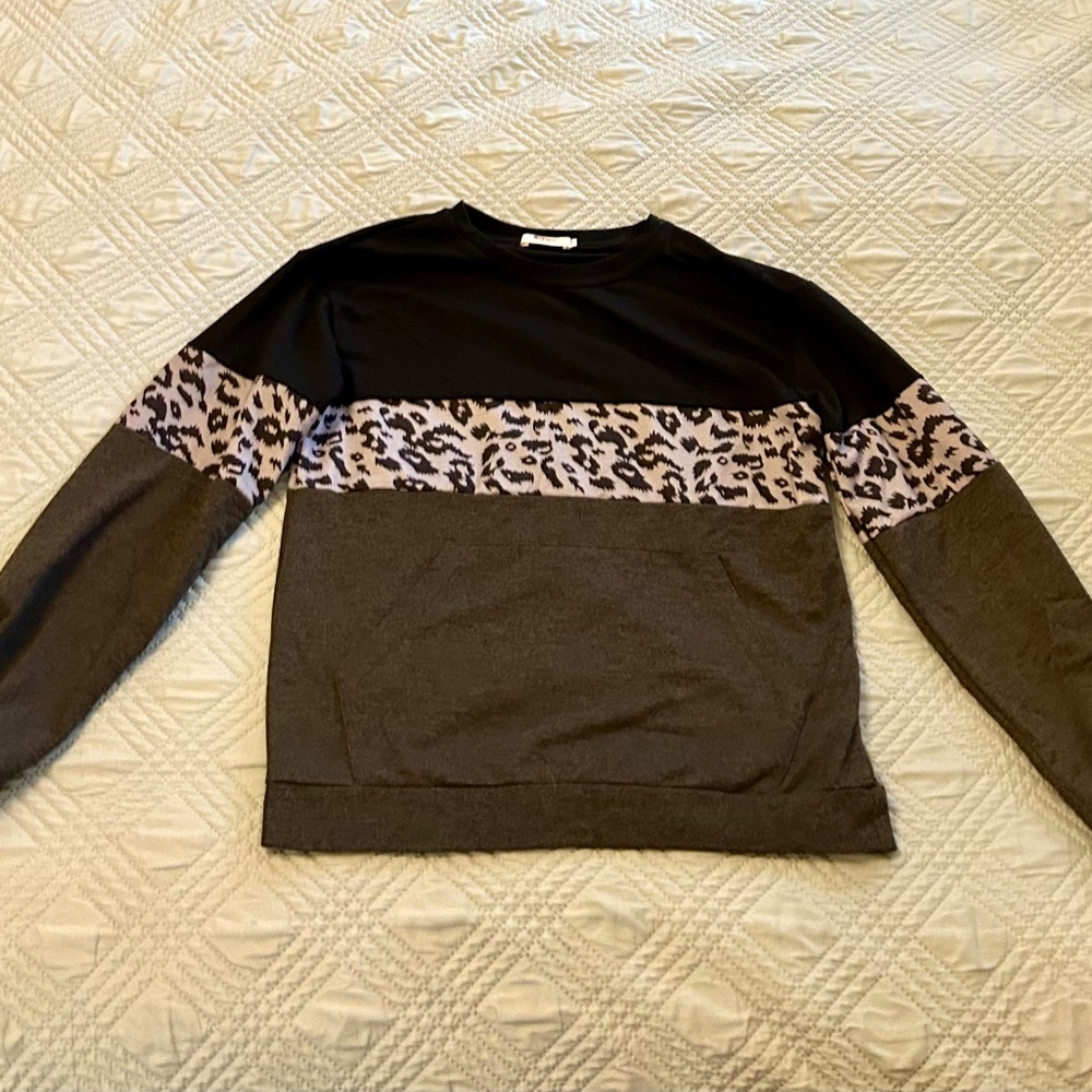 Girls Colorblock Animal Print Sweatshirt, Size 150 (US 10-12)
